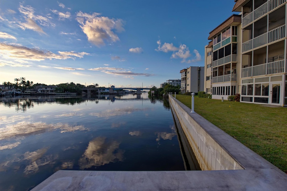 632 Snug Harbor Dr unit D15, Boynton Beach, FL 33435 - photo 1