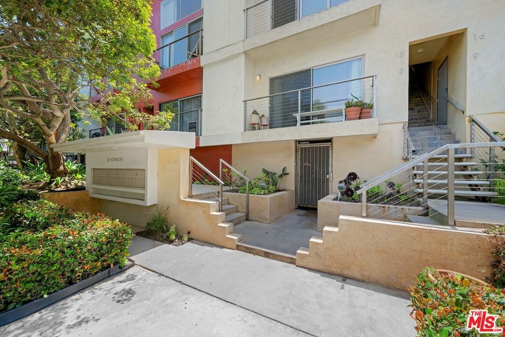 Pending $1,099,000 • Co-Listing Agent