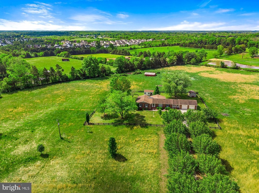 7333 Oak Shade Rd, Bealeton, VA 22712 - photo 1