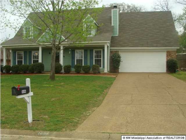 1696 Sandpiper Cove S, Hernando, MS 38632 - photo 1