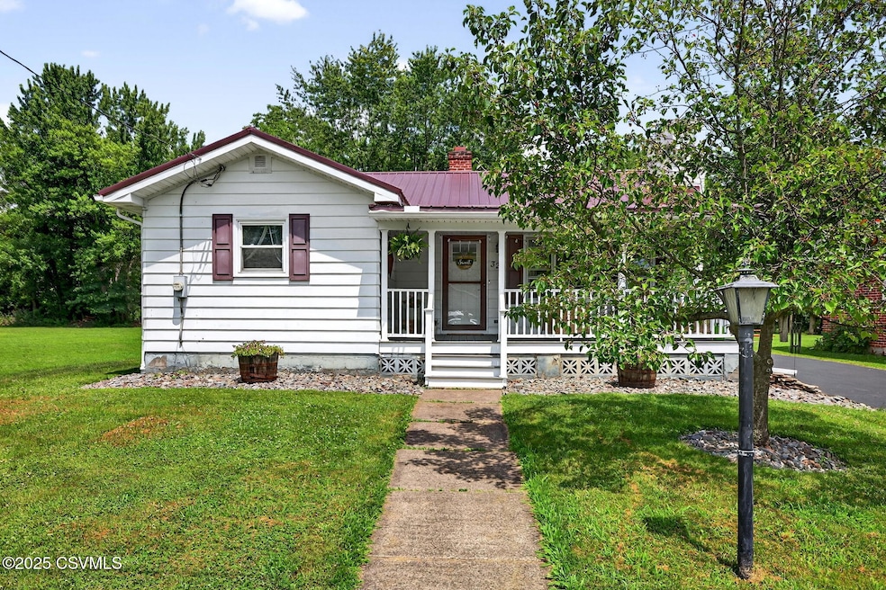 320 Crabapple Ln, Bloomsburg, PA 17815 - photo 1