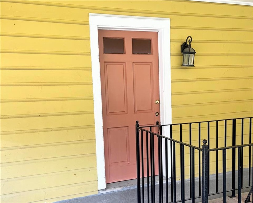 2nd Floor unit. 1 Bedrrom 1 Bath