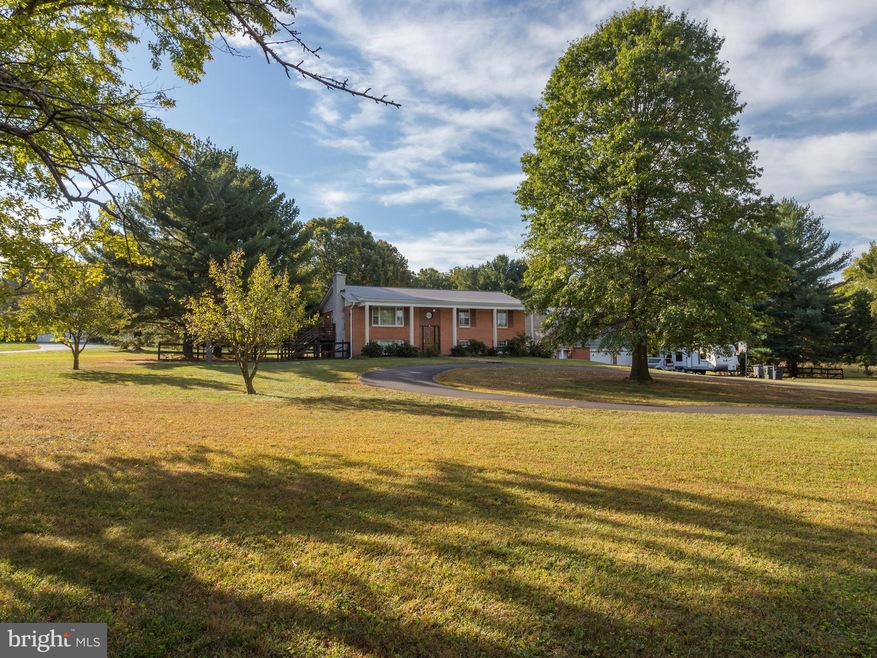 40617 Woodside Place, Leesburg, VA 20175 - photo 1