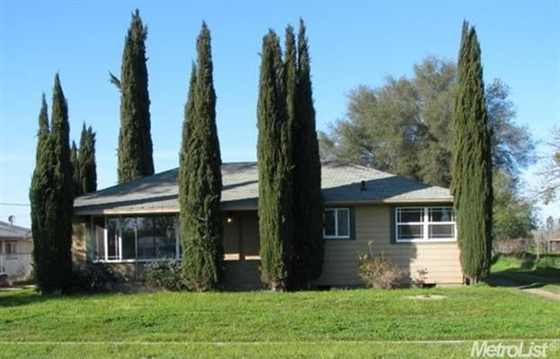 3735 E Barron Rd, Acampo, CA 95220 - photo 1