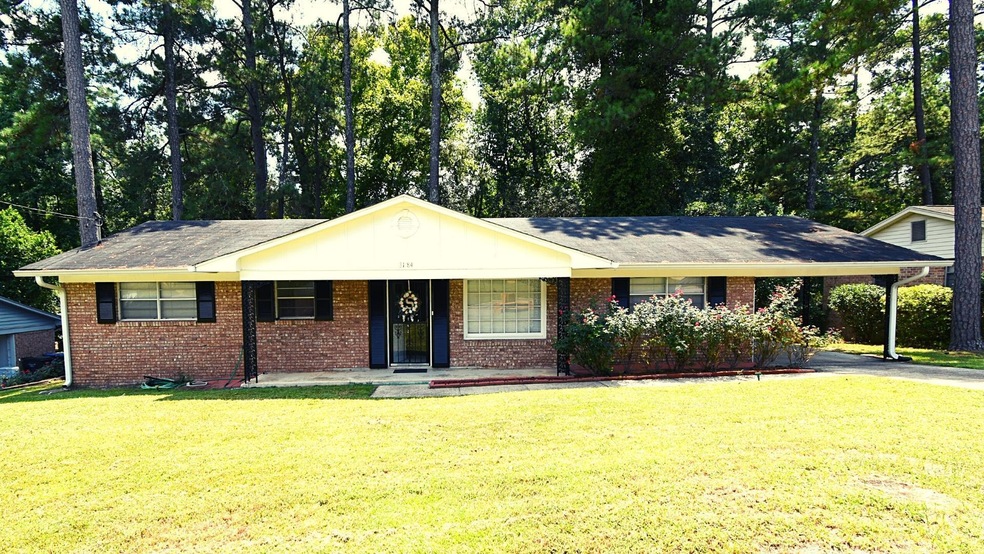 3184 River Oak Rd
