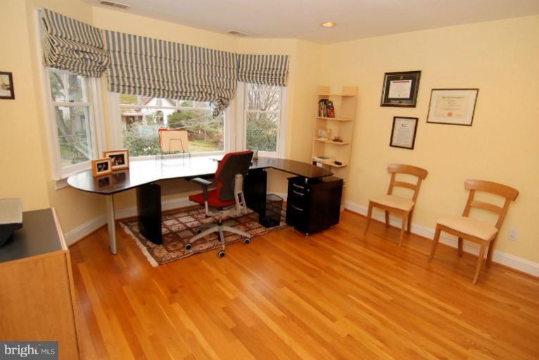 7203 Delfield St, Chevy Chase, MD 20815 - photo 1