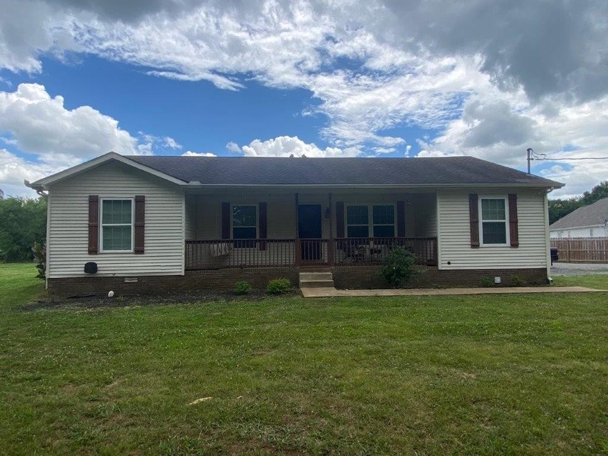 313 Cessna Ln, Shelbyville, TN 37160 - photo 1