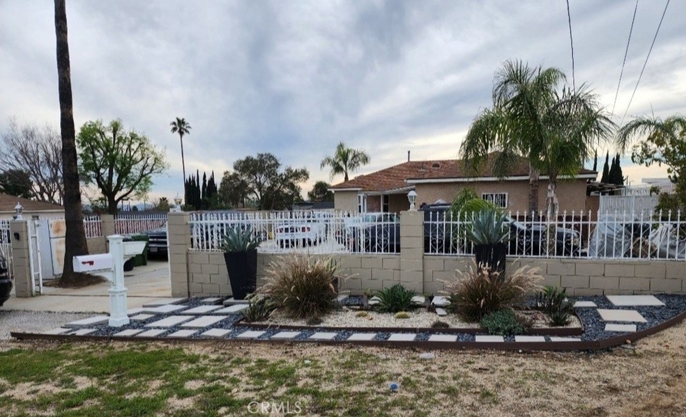 13835 Dronfield Place, Sylmar, CA 91342 - photo 1