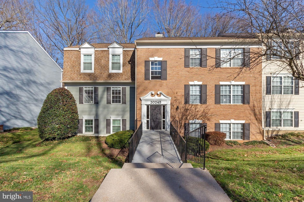 20245 Shipley Terrace unit 4-A-101, Germantown, MD 20874 - photo 1