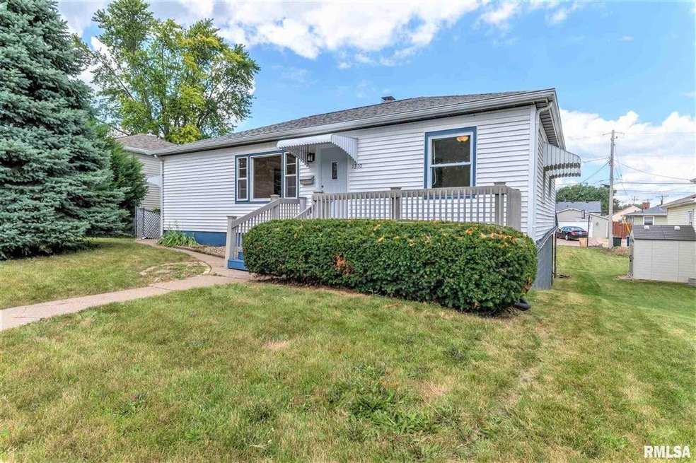 1310 W 36th St, Davenport, IA 52806 - photo 1