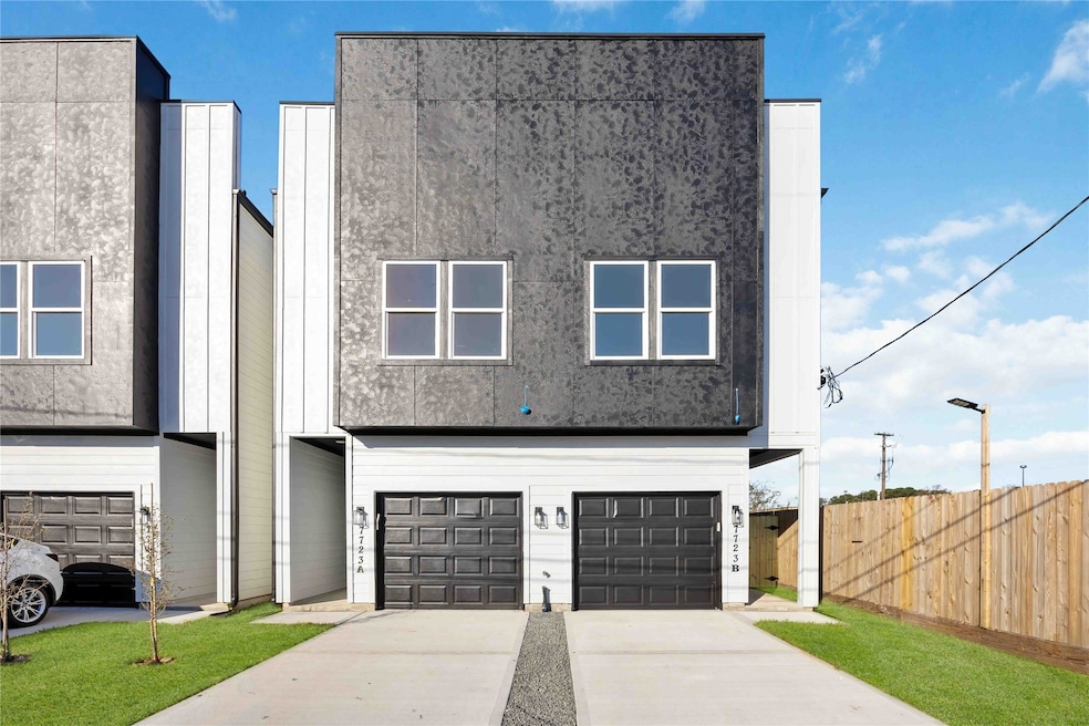 7719 Orebo St unit B, Houston, TX 77088 - photo 1