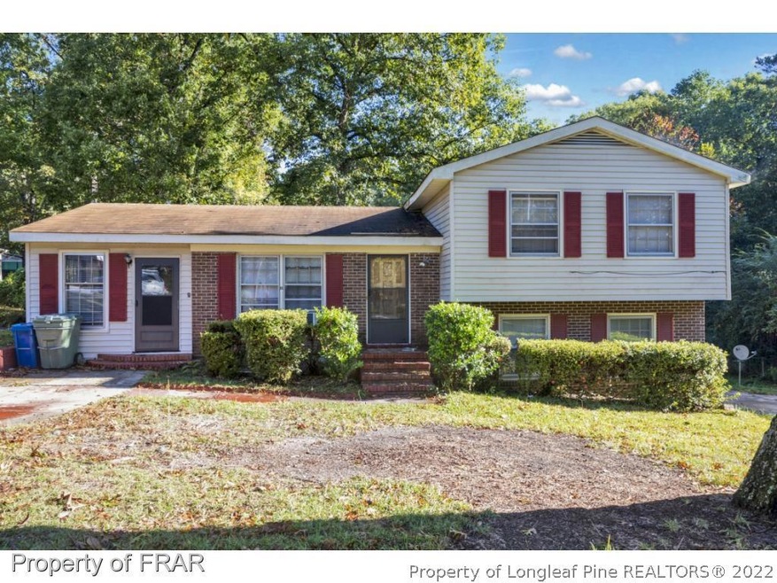 5494 Aspen Ct, Fayetteville, NC 28314 - photo 1