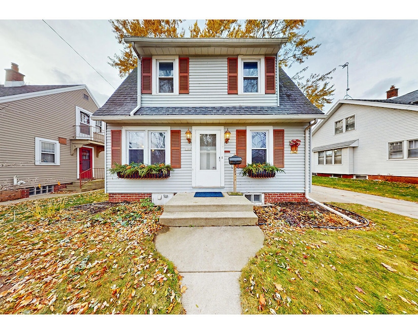 2326 S 15th St, Sheboygan, WI 53081 - photo 1