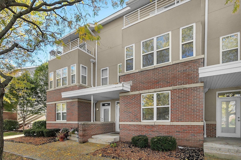 3-web-or-mls-1398-lower-green-cir