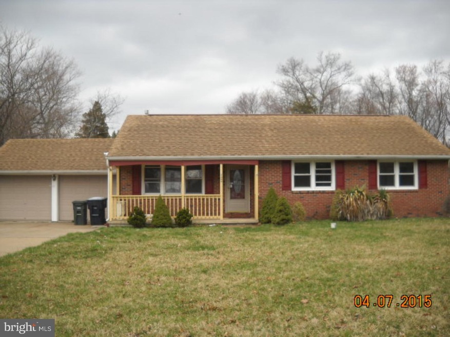 129 Dahlia Ave, Williamstown, NJ 08094 - photo 1