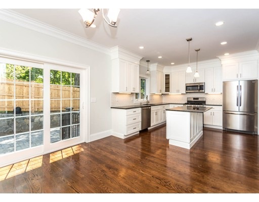 14 Huntington St, Waltham, MA 02452 - photo 1