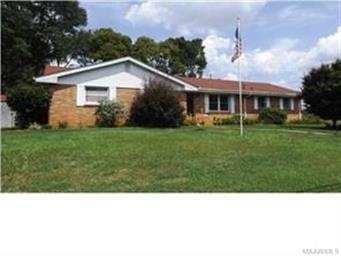 174 Lawrence St, Prattville, AL 36067 - photo 1