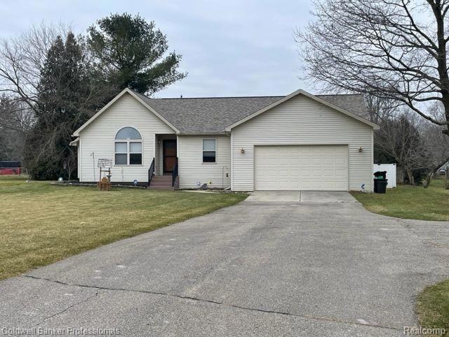 6139 N Irish Rd, Davison, MI 48423 - photo 1