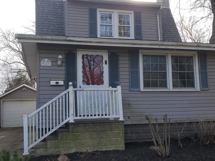 929 McDonald St, Elkhart, IN 46516 - photo 1