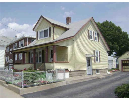 1161 Newport Ave, Pawtucket, RI 02861 - photo 1