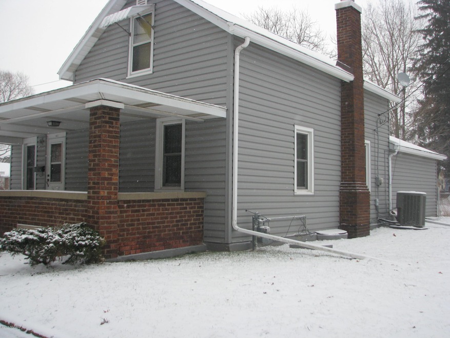 1611 N 11th