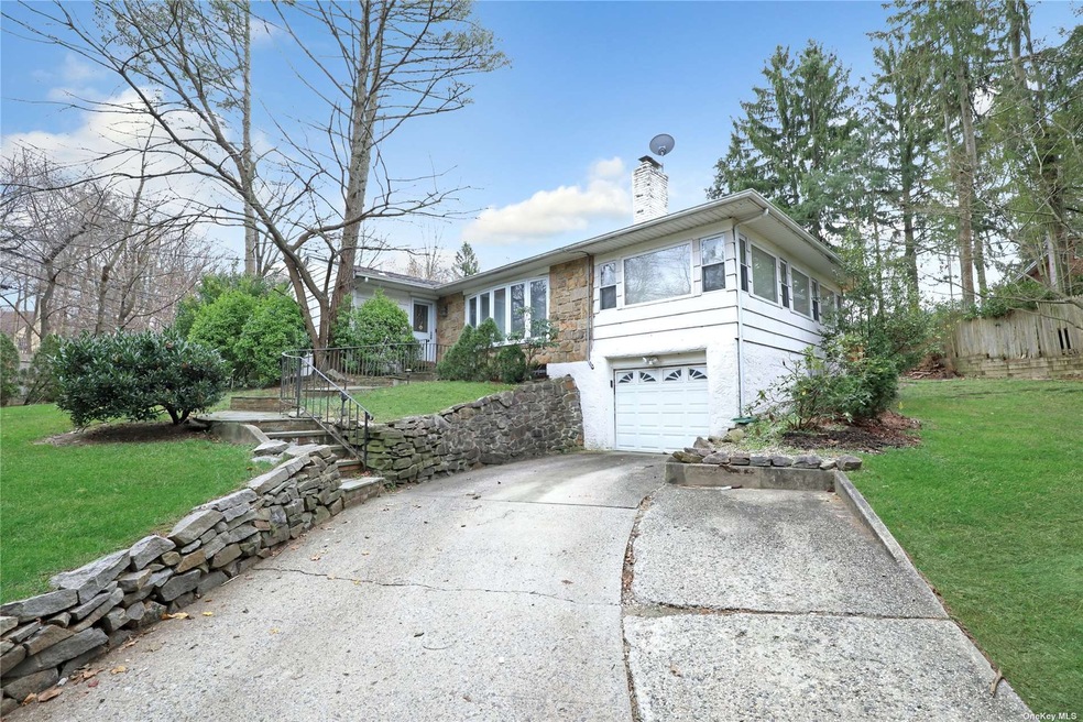 1346 Port Washington Blvd, Port Washington, NY 11050 - photo 1