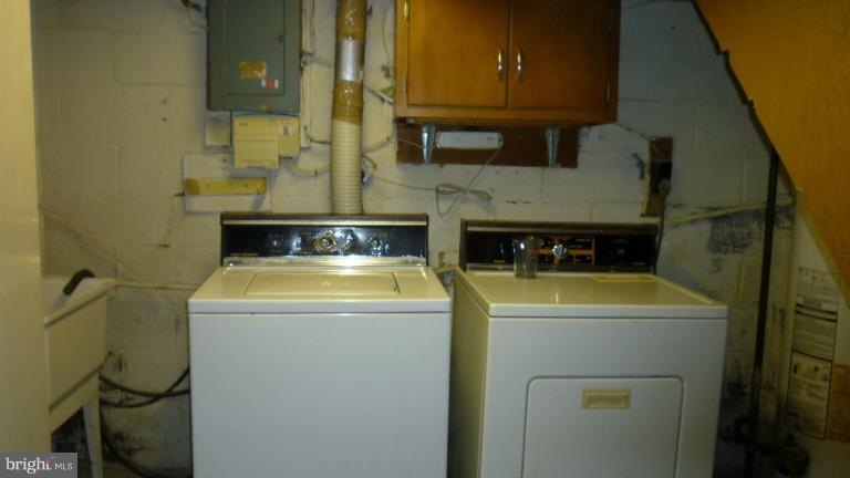 13300 Turkey Branch Pkwy, Rockville, MD 20853 - photo 1