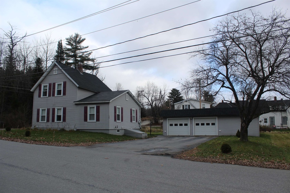 120 Pine St, Littleton, NH 03561 - photo 1