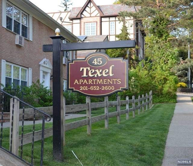 45 Maltbie Ave unit 5A, Midland Park, NJ 07432 - photo 1