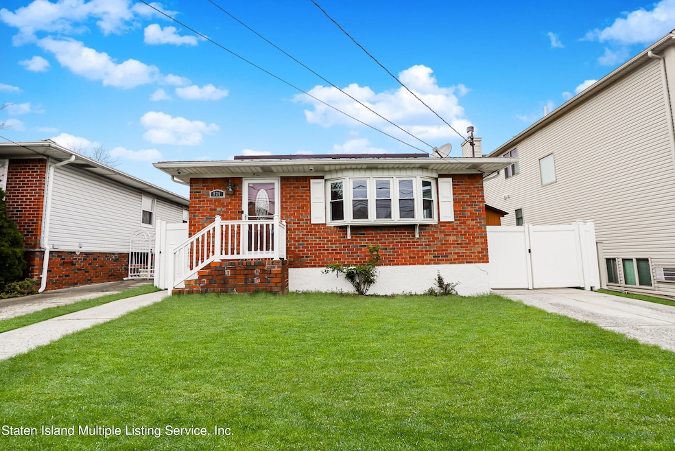 Sold $730,000 • Co-Listing Agent