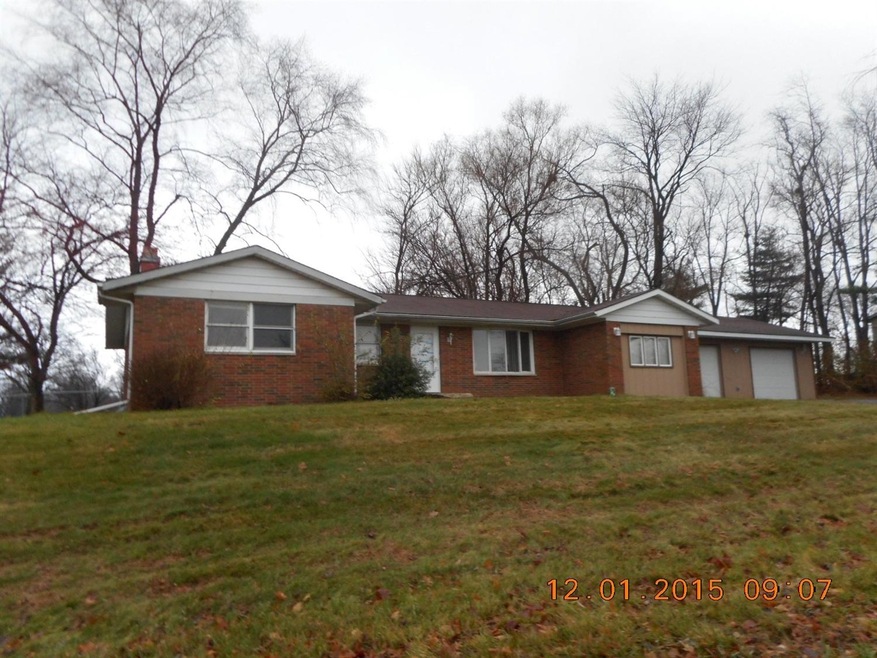 357 Meadowlark Ln, La Porte, IN 46350 - photo 1