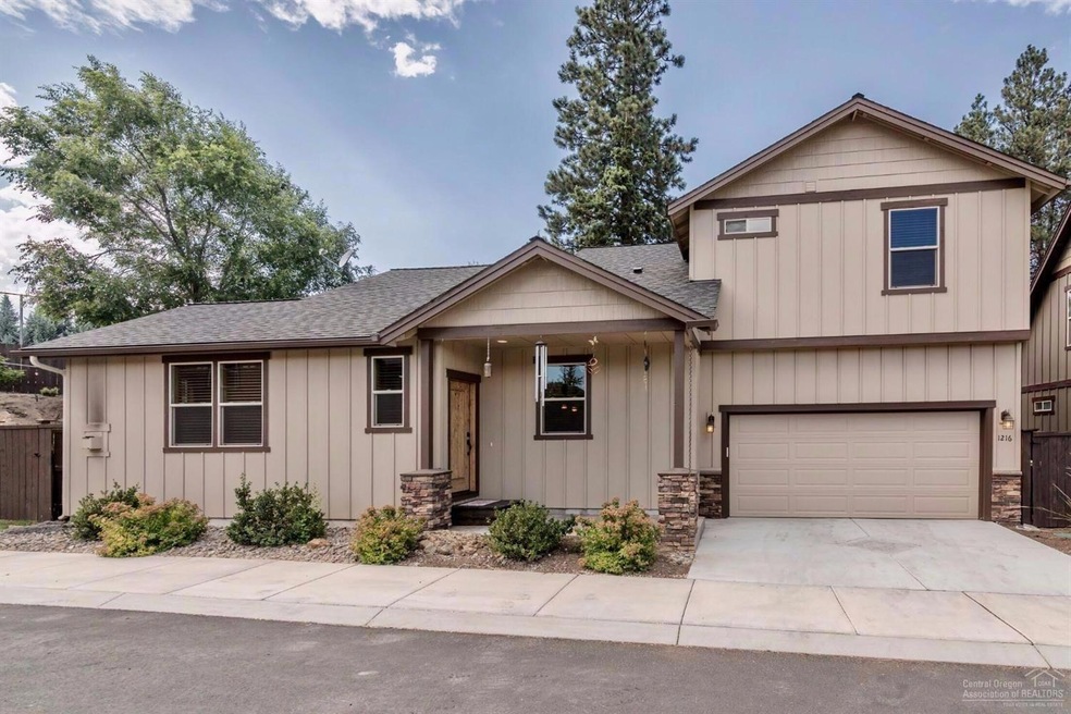 1216 NE Shane Ln, Bend, OR 97701 - photo 1