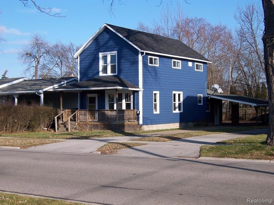 1214 20th St, Port Huron, MI 48060 - photo 1