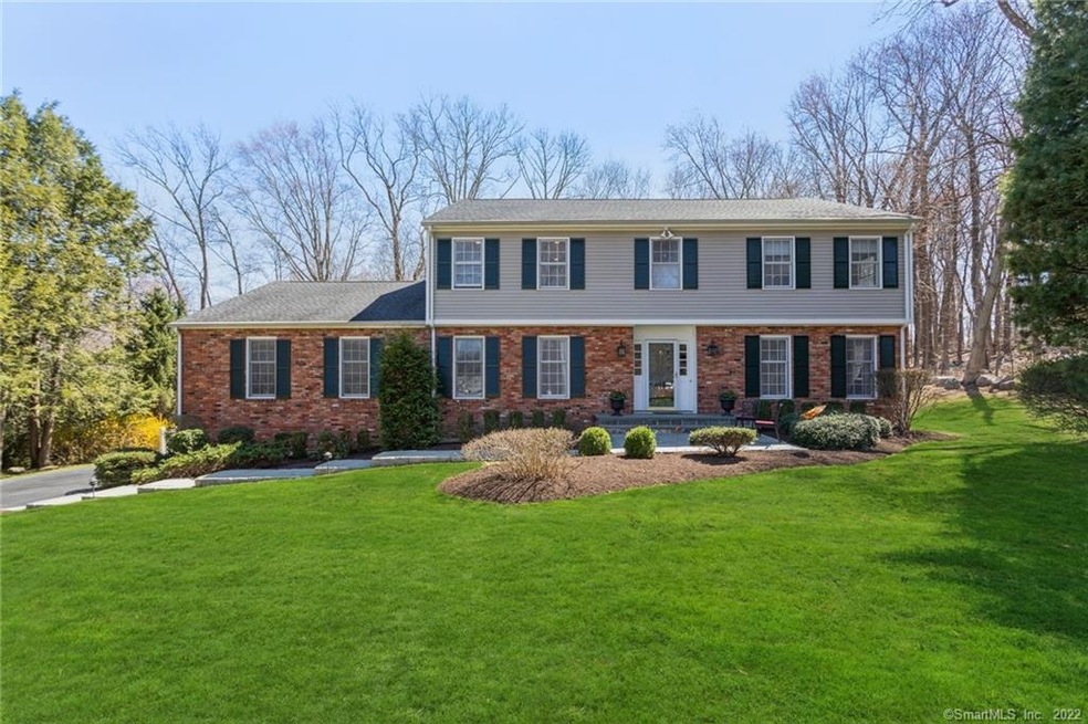 81 Lynam Rd, Stamford, CT 06903 - photo 1