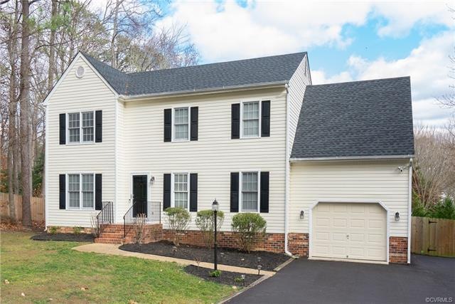 WELCOME TO 7419 COUNT FLEET DRIVE IN TRIPLE CROWN!