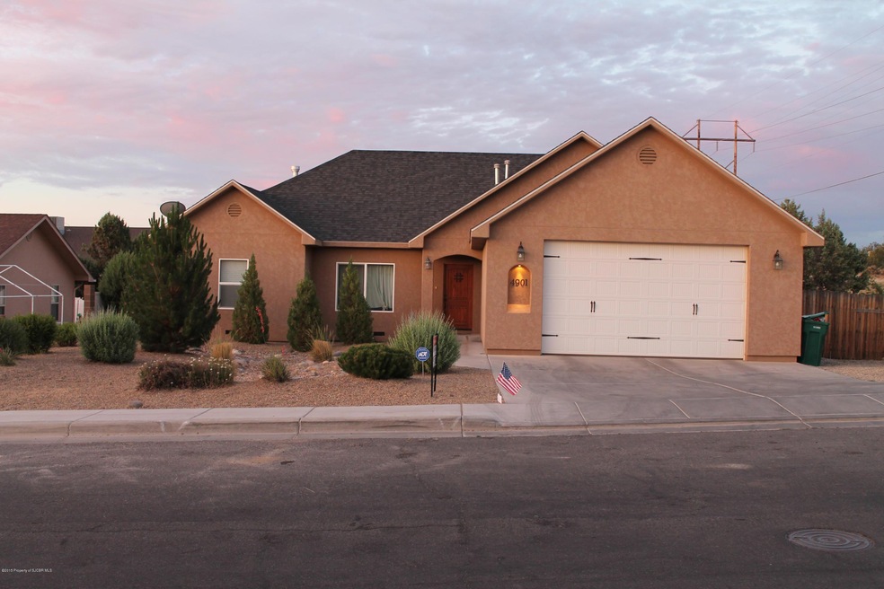 4901 Sandalwood Dr, Farmington, NM 87402 - photo 1