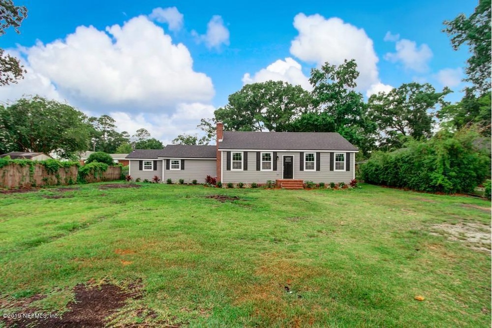 1288 Hamilton St, Jacksonville, FL 32205 - photo 1
