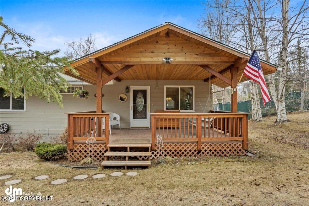50-Exterior Front_SOPH9495