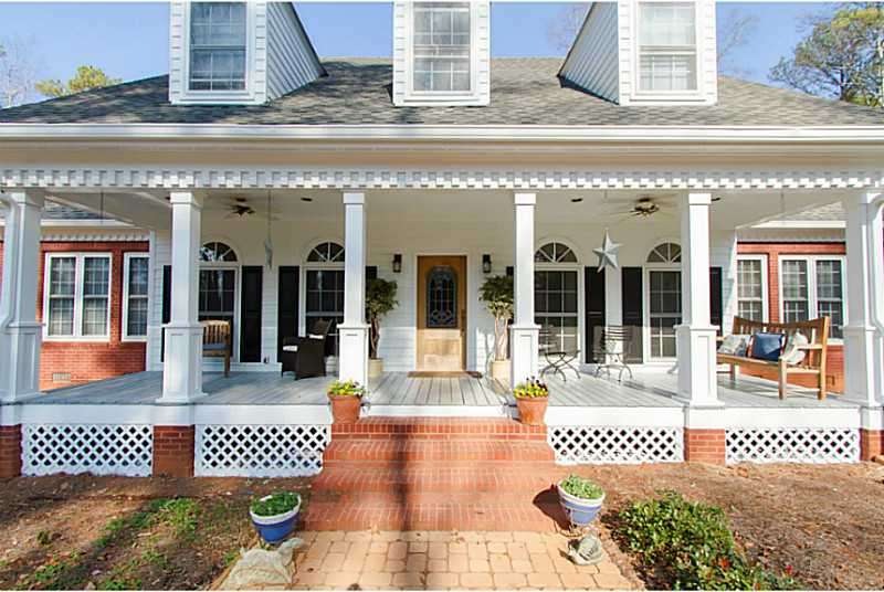 Exterior Front.