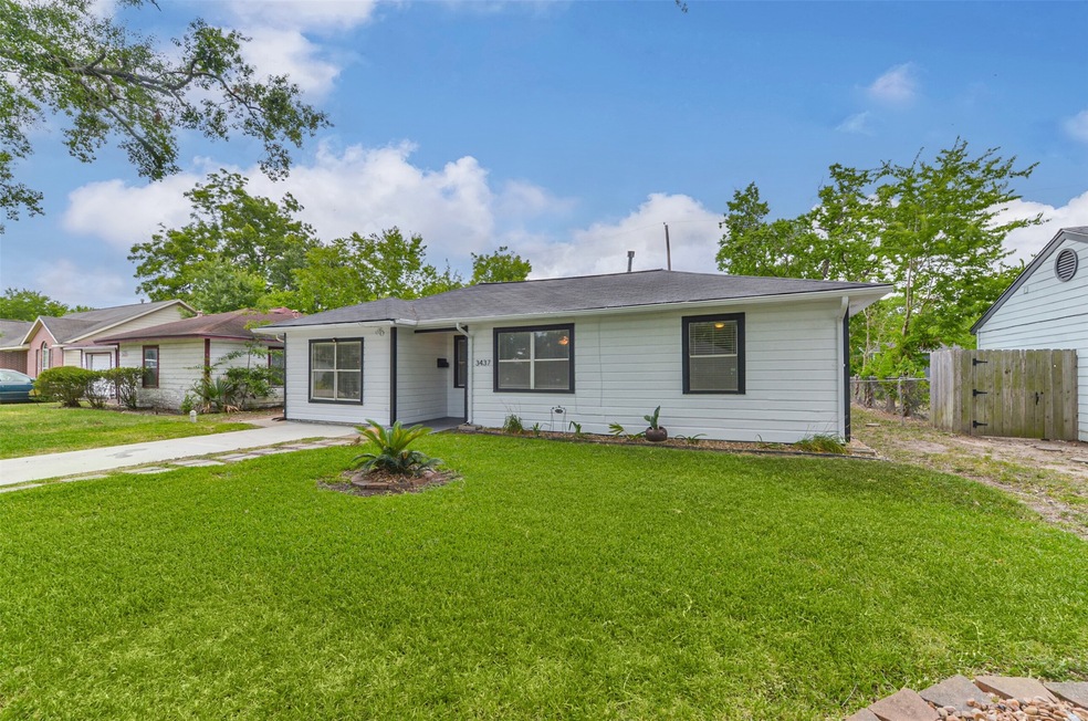 3437 Bacon St, Houston, TX 77021 - photo 1