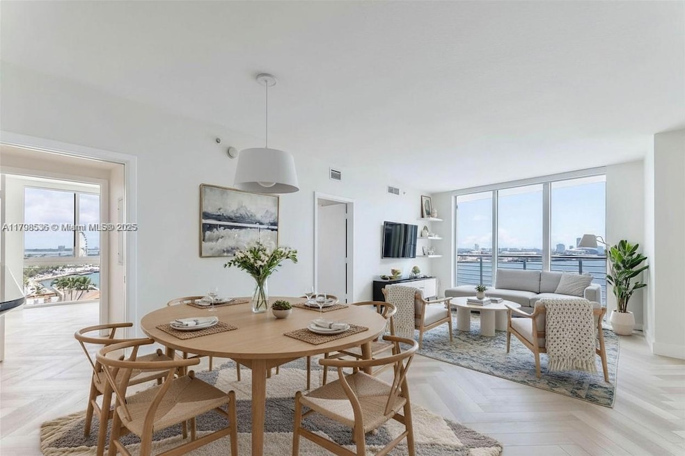 Sold $832,000 • Co-Listing Agent