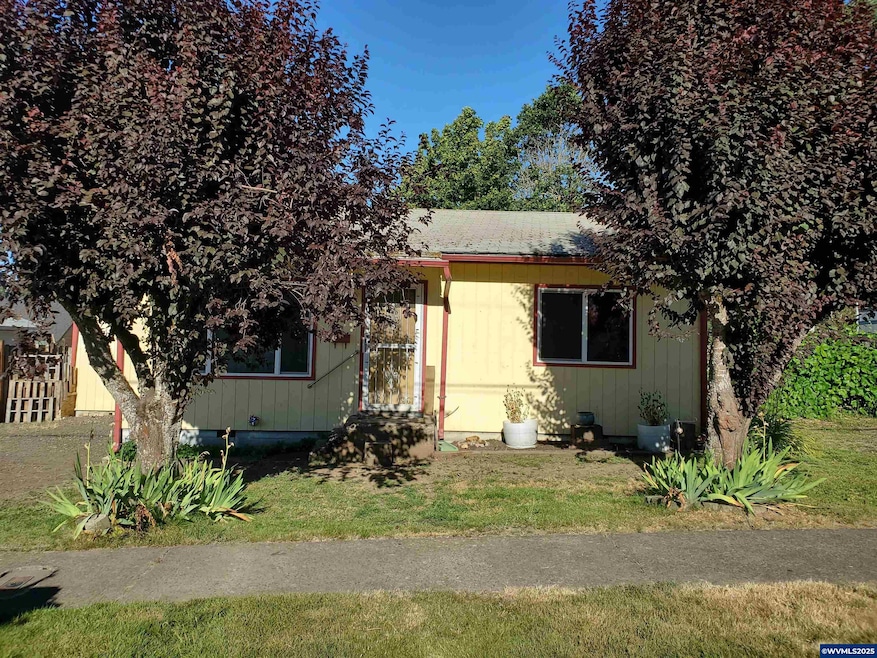 Under Contract $255,000