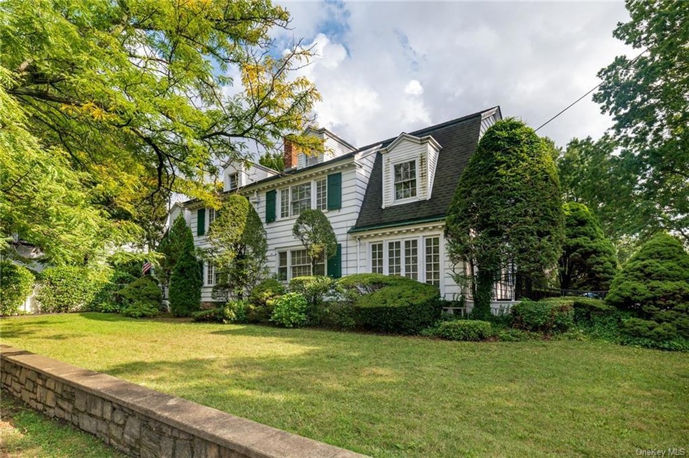 The beautiful exterior of 183 Park Ave/124 East Li
