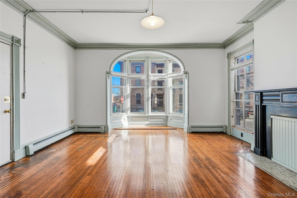 For Rent $1,950/month