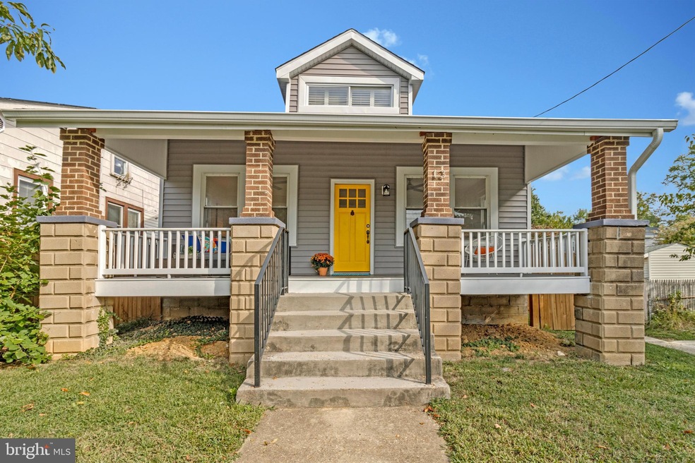 Under Contract $749,900