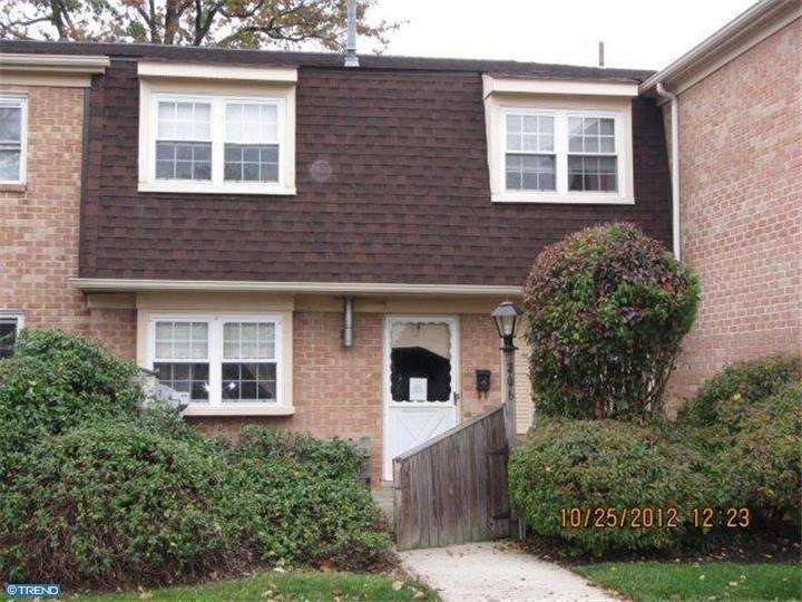 206 Arbour Ct, North Wales, PA 19454 - photo 1