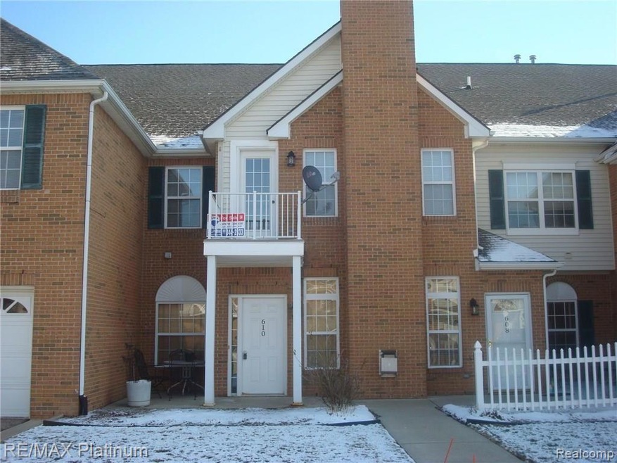 Exterior Front... Welcome Home!