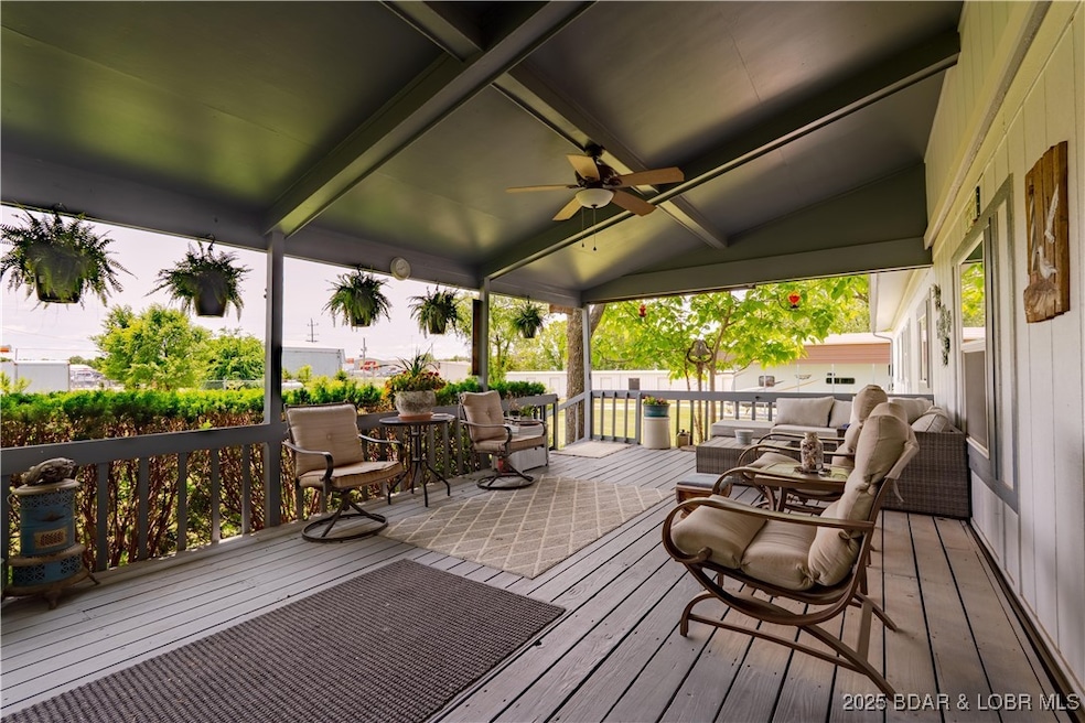 Under Contract $575,000 • Co-Listing Agent