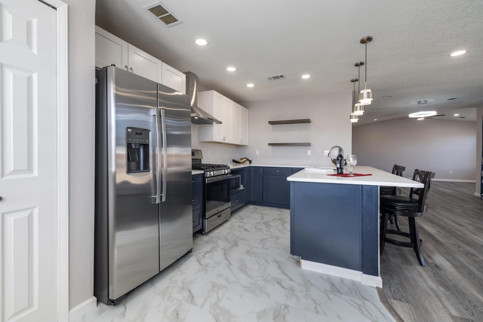 6217 Apache Plume Rd NE, Rio Rancho, NM 87144 - photo 1