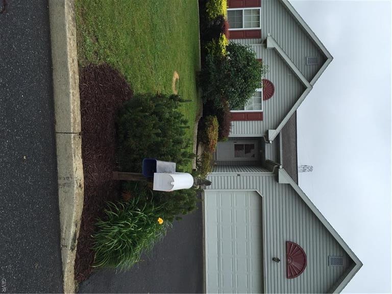 55 Crown Dr, Easton, PA 18040 - photo 1